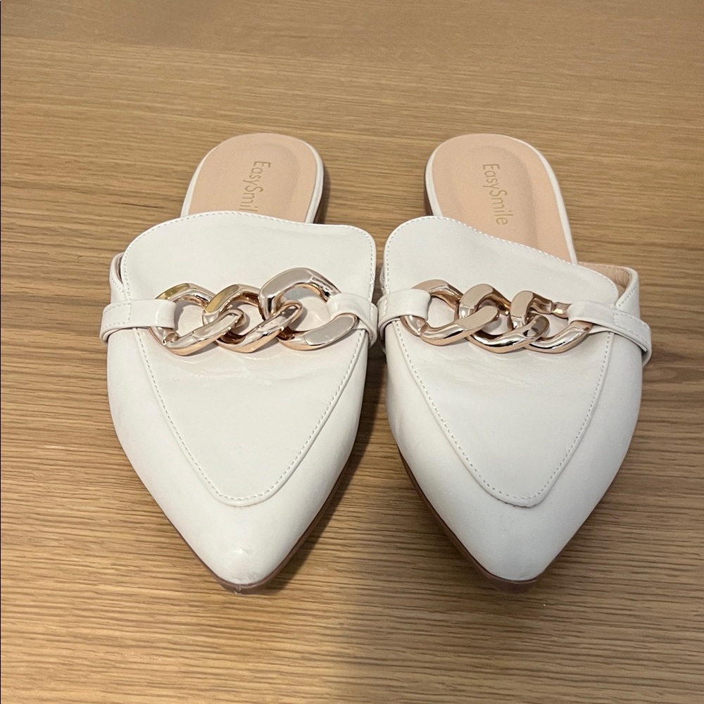 Chic White Chain Detail Mules